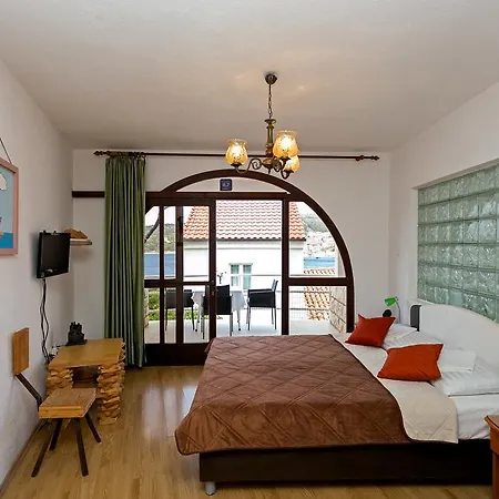 Bicanic Apartamento Hvar Town