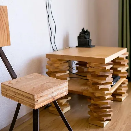 Bicanic * フヴァル